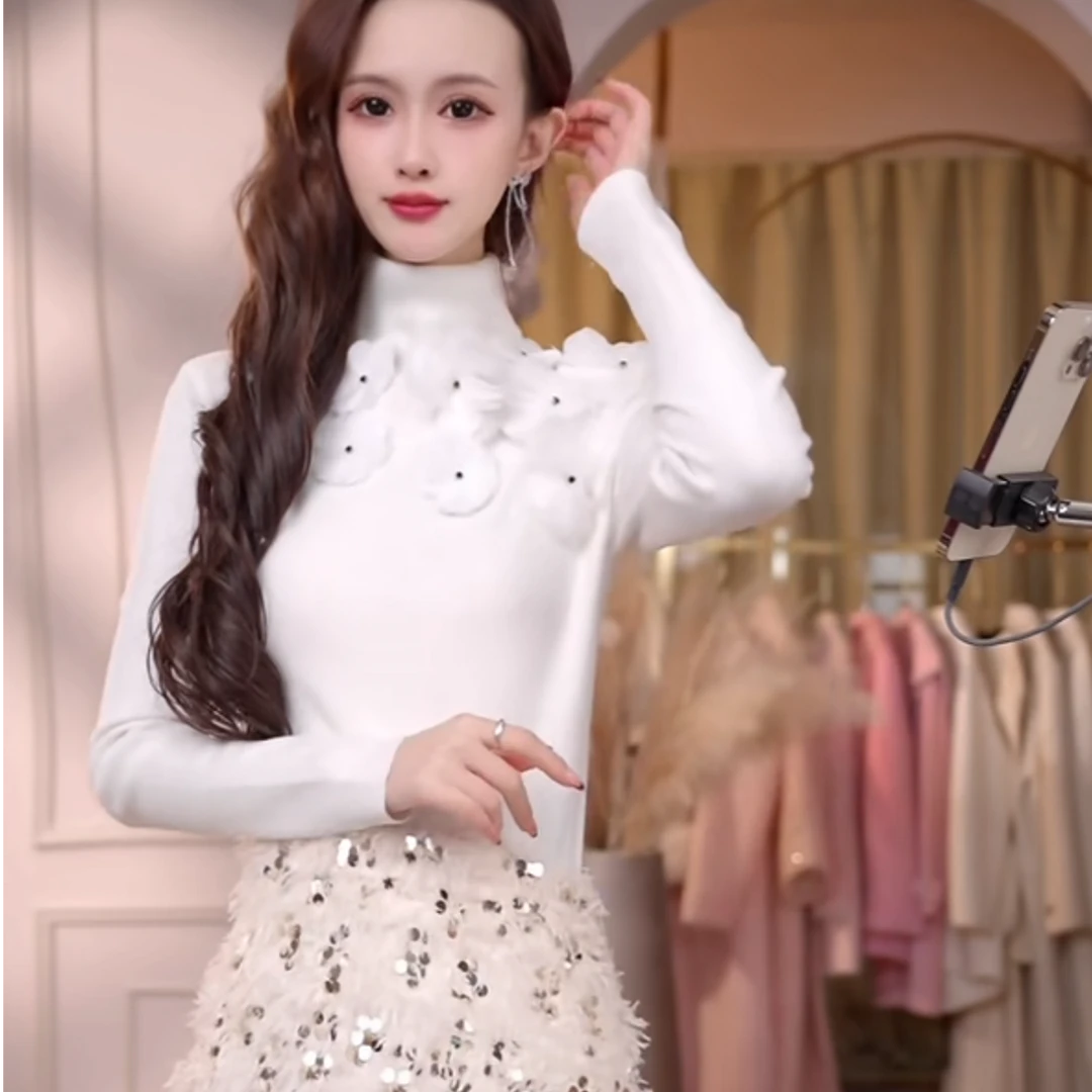 艾日秀定制•2024秋冬气质百搭显瘦立体花朵钉珠高领针织衫 E8179