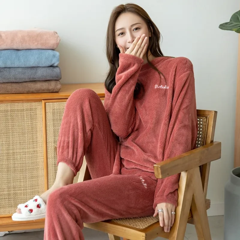 冬季珊瑚绒卡通保暖加厚居家女士睡衣加绒大码长袖休闲暖暖裤套装