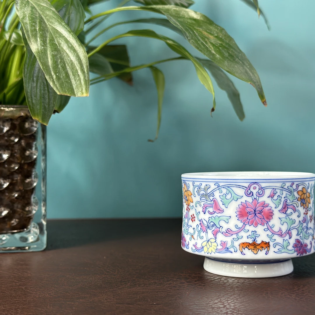 善听斗彩缠之莲马蹄杯