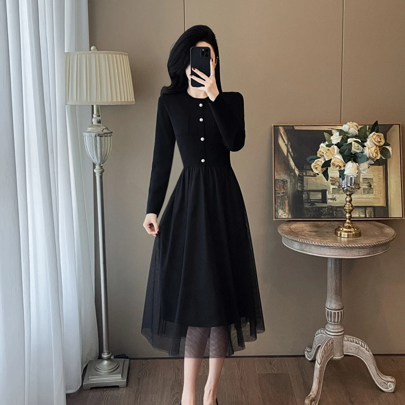 7572法式优雅气质小香风圆领连衣裙女早秋收腰黑色网纱拼接a字裙