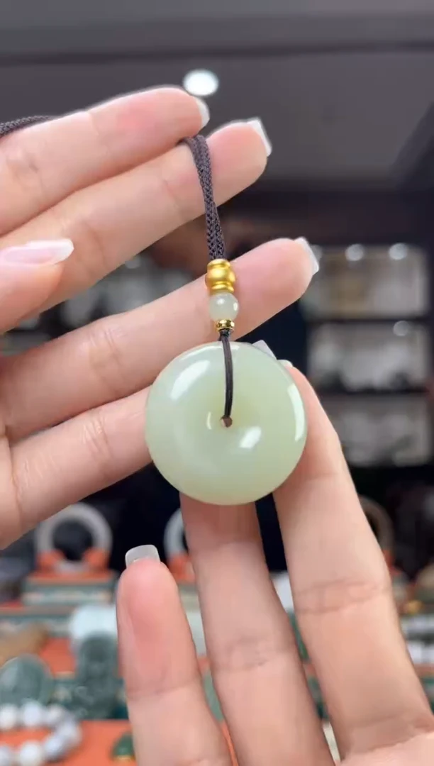 【闪购商品】和田玉颈饰未镶嵌佩佩