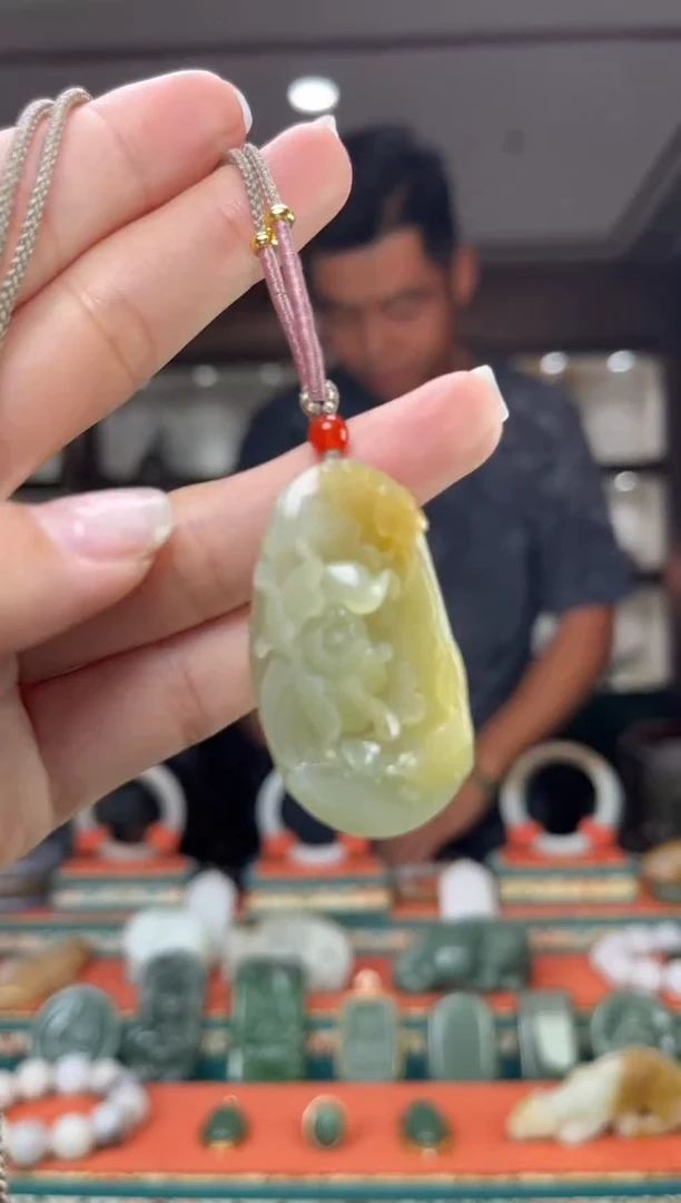 【闪购商品】和田玉颈饰未镶嵌佩佩