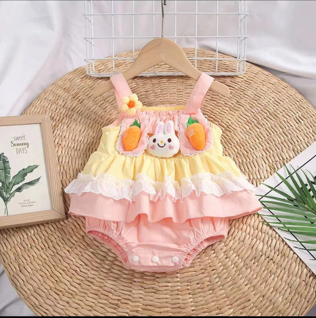 夏款婴幼儿新生衣服新款吊带兔头萝卜蕾丝包屁裙女宝俏皮可爱哈衣
