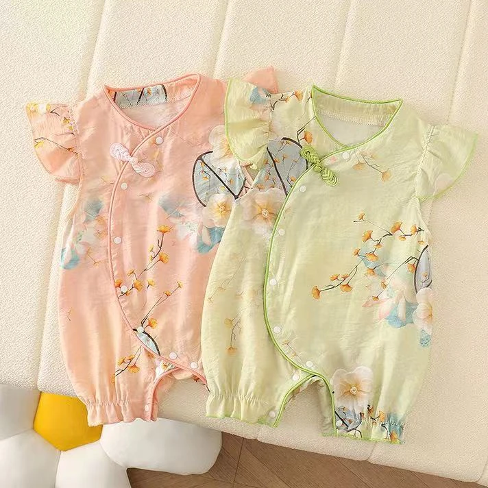 夏装婴儿连体衣洋气飞袖国风女宝宝连体衣新生儿满月百天薄款哈衣