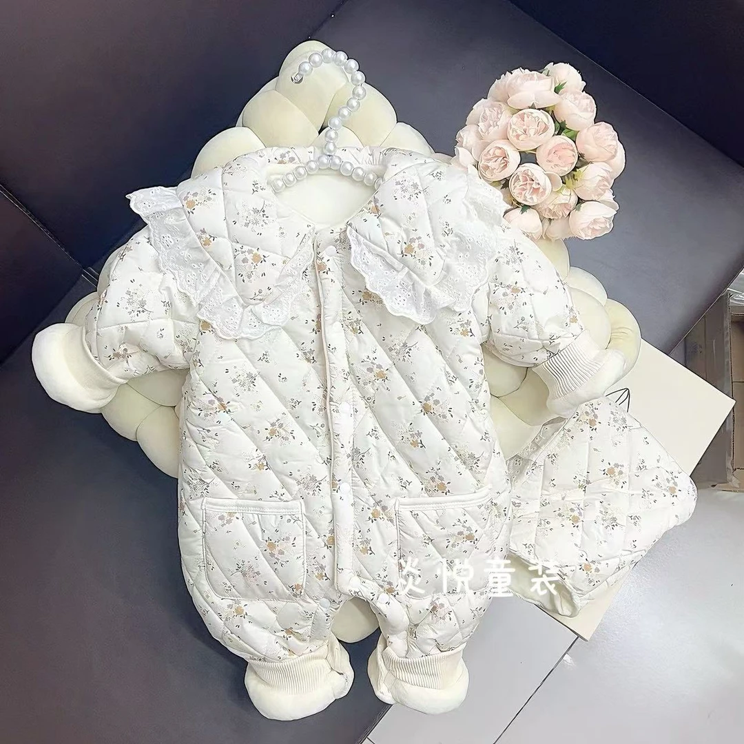 加绒连体衣秋冬款加厚女宝衣服哈衣满月宝宝秋冬装新生儿碎花洋气