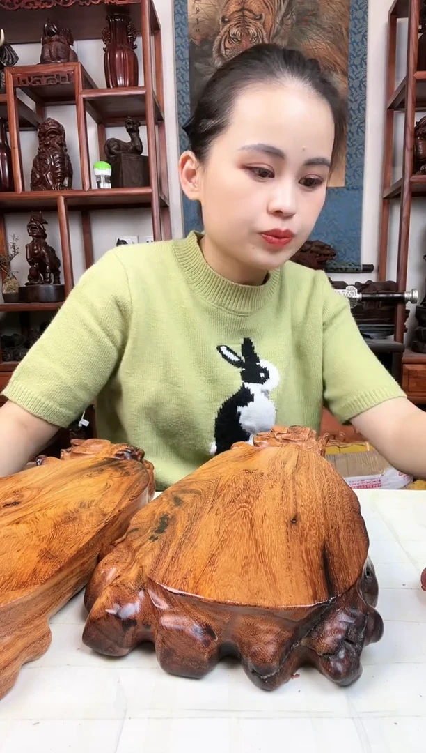 【闪购商品】木臻宝工艺随行底座