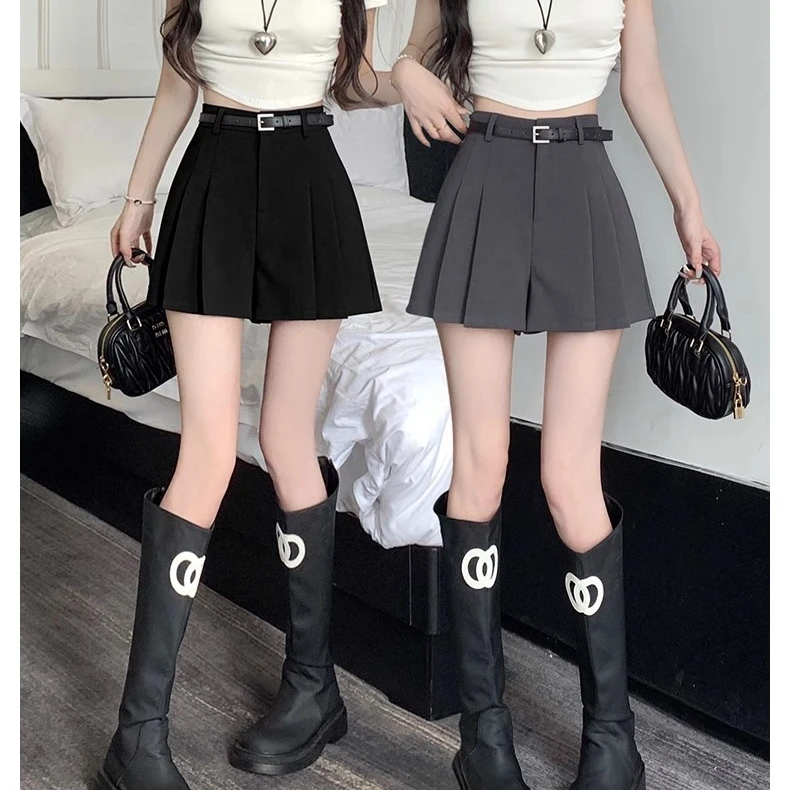 简约小众百褶西装短裤女2025夏季高腰A字阔腿裤显瘦百搭黑色裤子