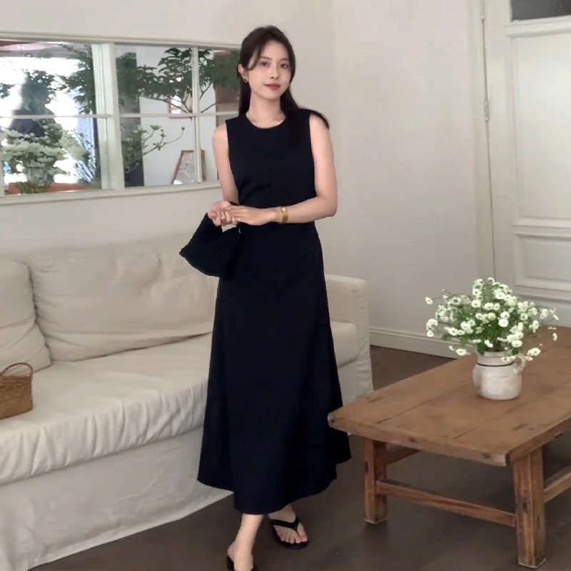 黑色背心连衣裙子2025新款夏季宽松小众法式气质宽松绑带长裙1096