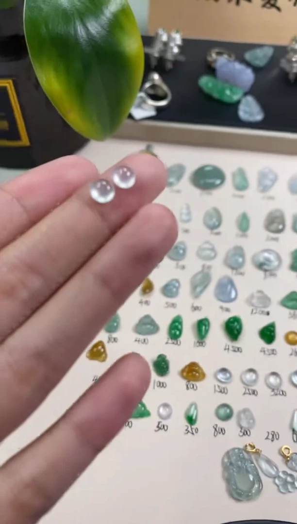 【闪购商品】翡翠配石翡翠白冰裸石