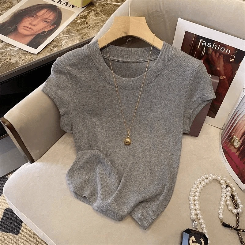 高级感灰色短袖针织女夏季薄款修身显瘦弹力体恤衫配阔腿裤的上衣