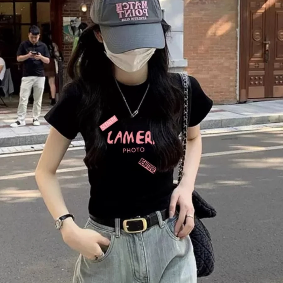 黑色美式短袖T恤女2025新款夏季减龄印花修身短款正肩辣妹上衣ins