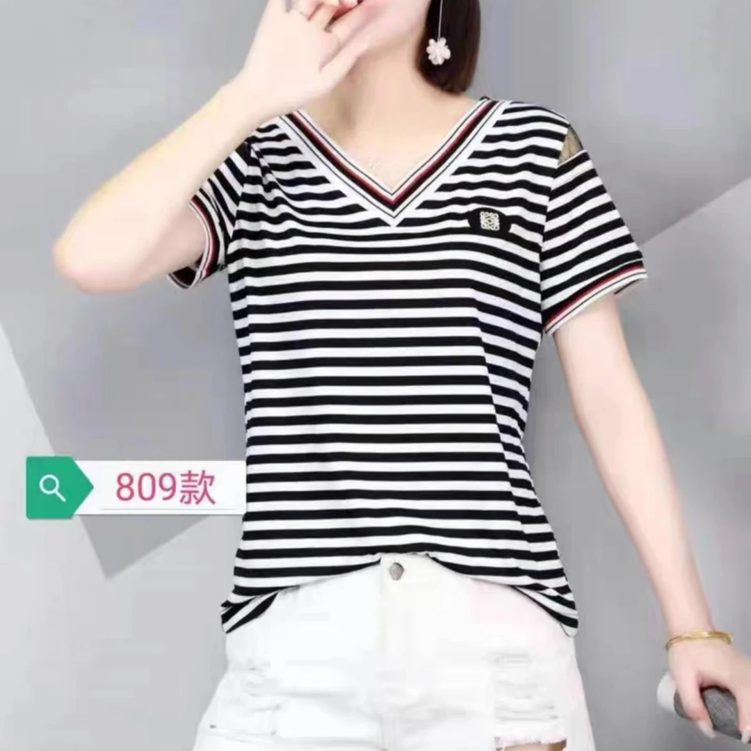 夏季时尚休闲百搭显瘦减龄v领条纹短袖T恤上衣妈妈装中老年女装