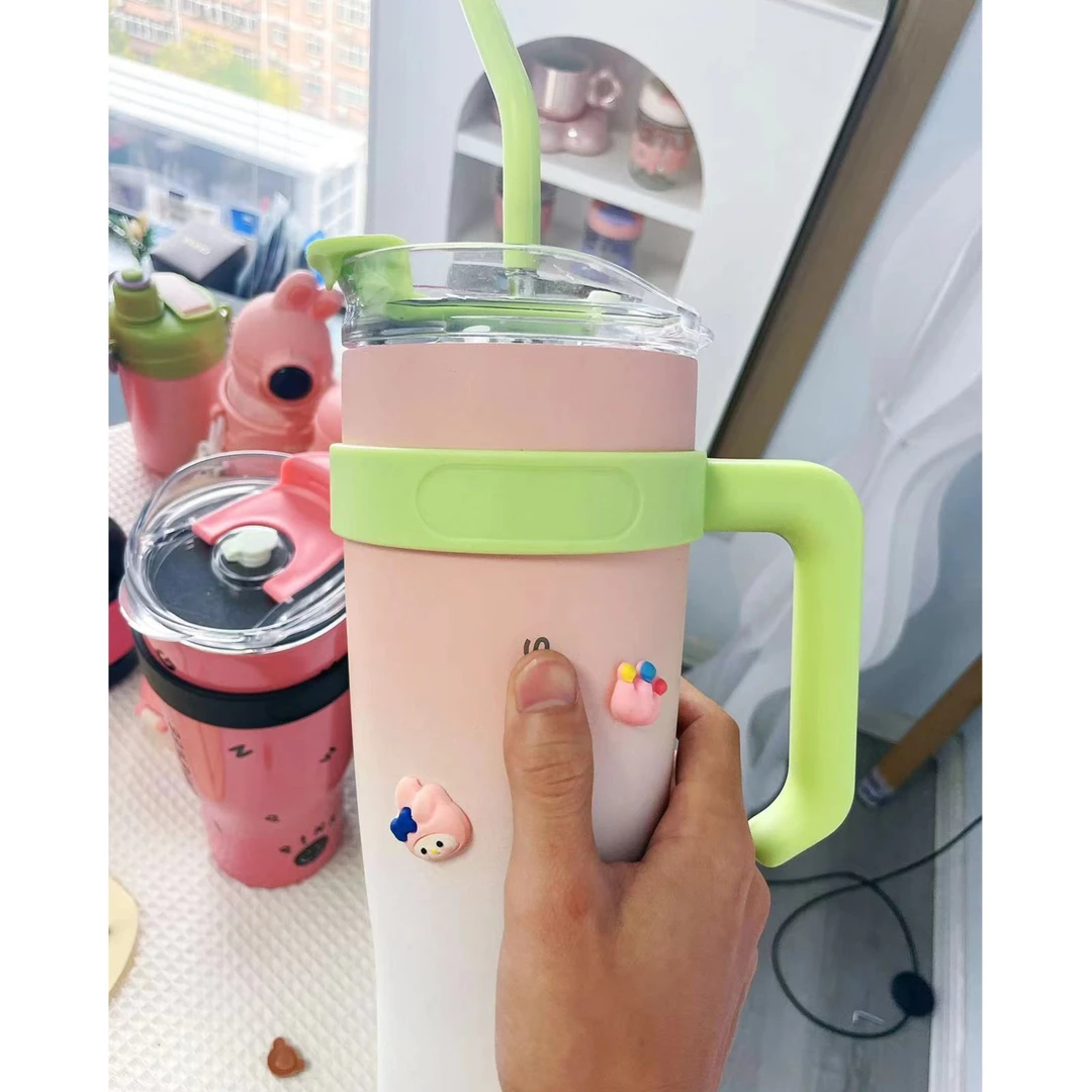 众琛巨无霸双层八色保温保冷高颜值办公室大容量吸管水杯防坠121