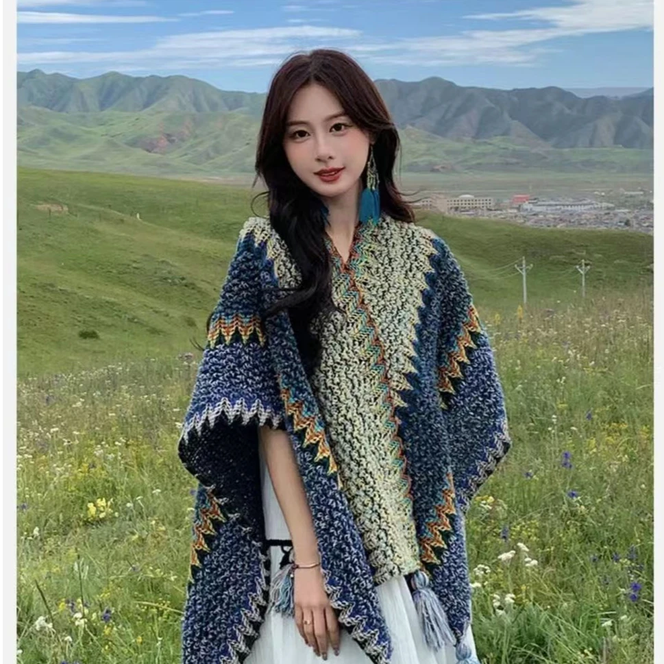 民族风披肩丽江青海川藏线茶卡湖旅游披肩斗篷外搭加厚披风斗篷女