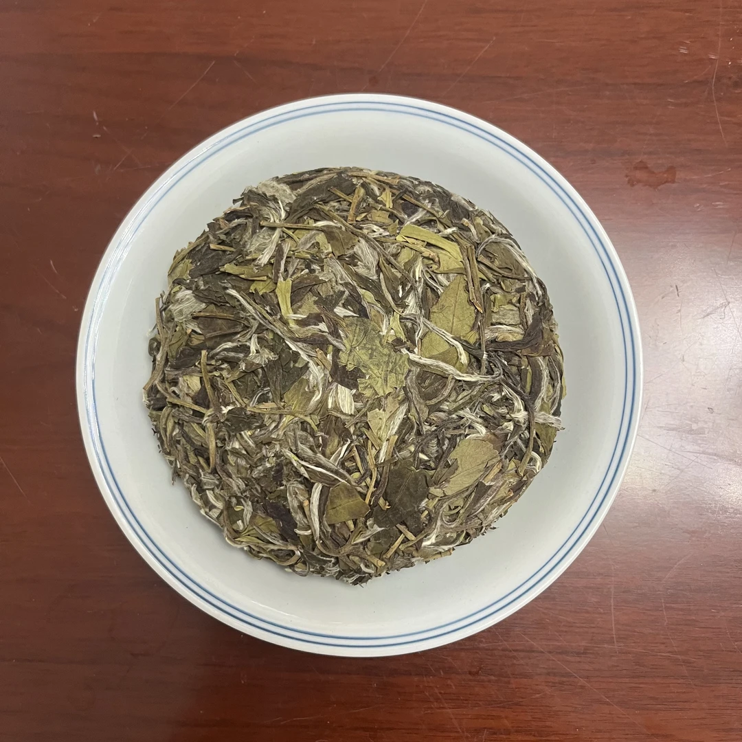 白茶 抛荒白牡丹 小菜茶23年松压饼100g