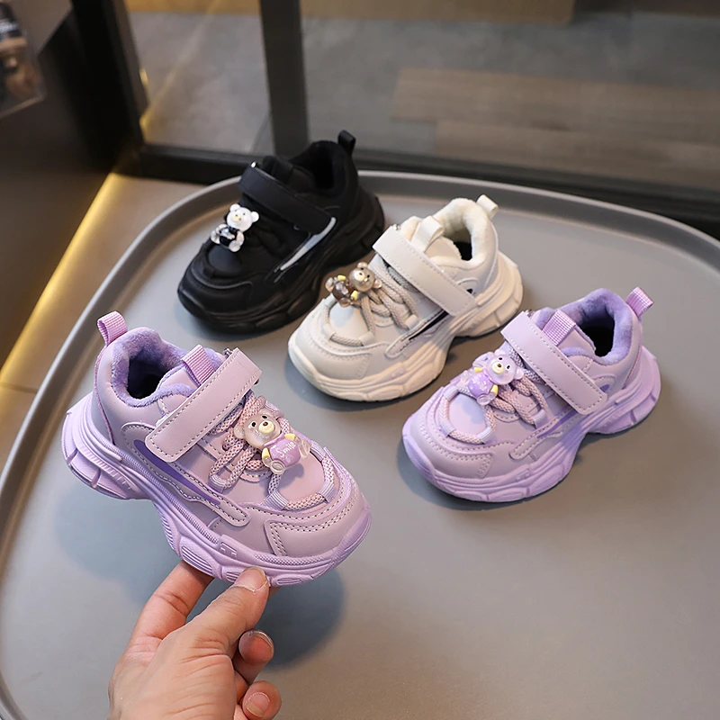 秋冬新款宝宝防滑学步鞋女童运动鞋男童休闲鞋小童加绒二棉老爹鞋