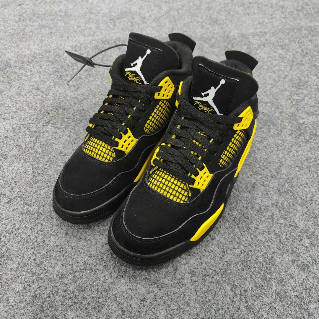 Aj4雷公 41码原盒 TT2308鞋