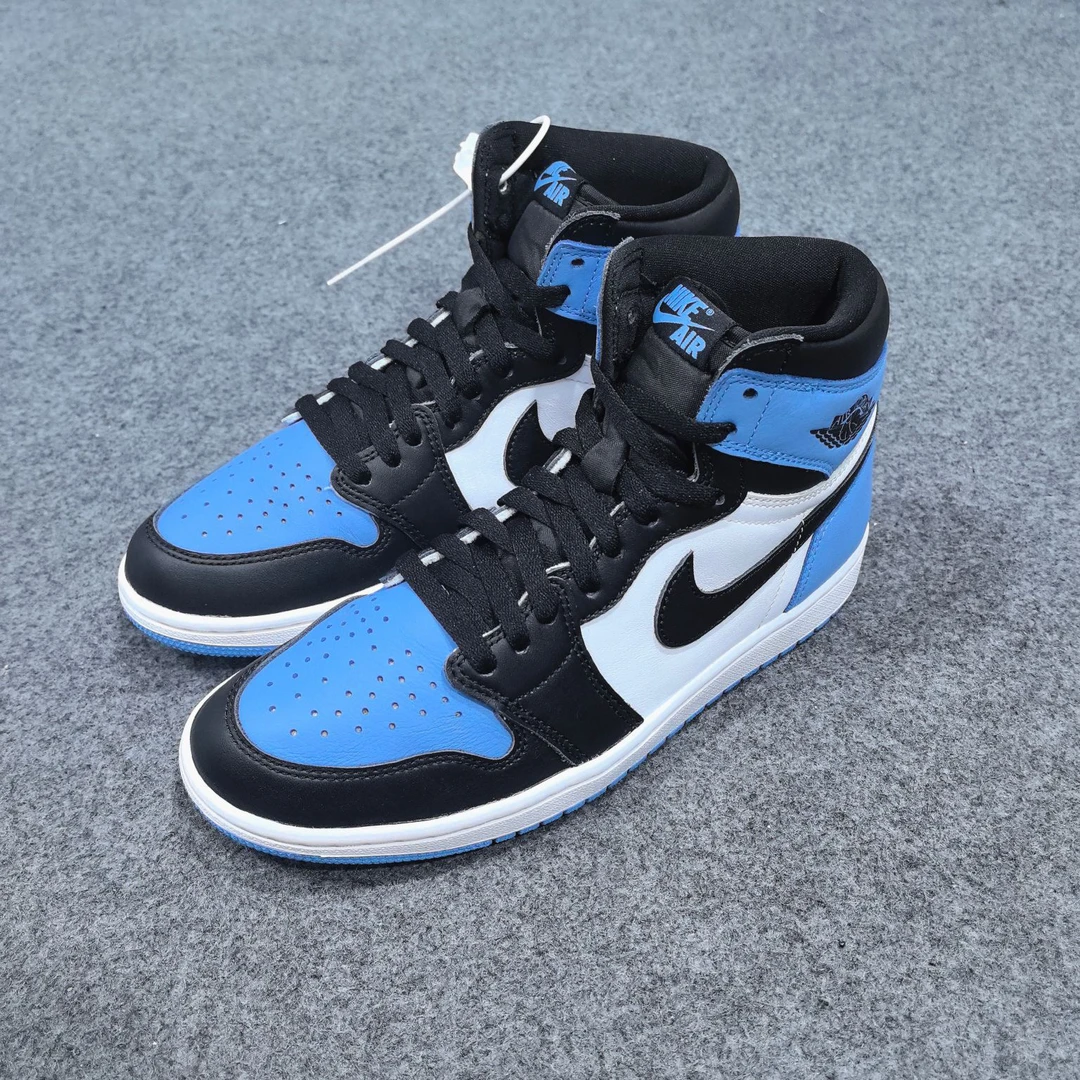 aj1黑北卡 41码 RR0910 休闲鞋