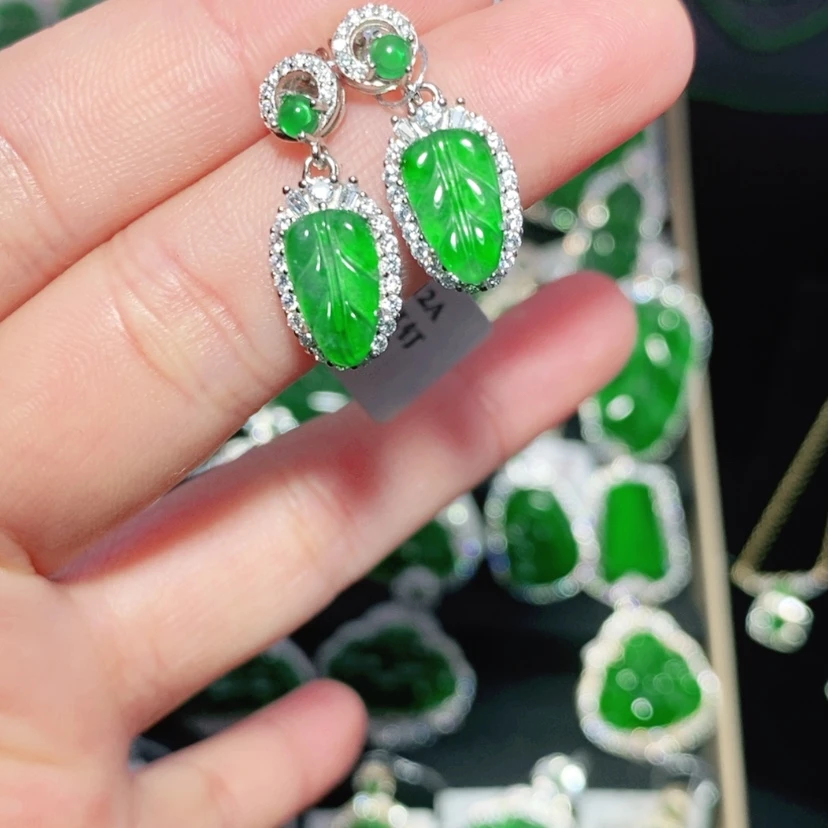 【闪购商品】翡翠颈饰银S925镶嵌T