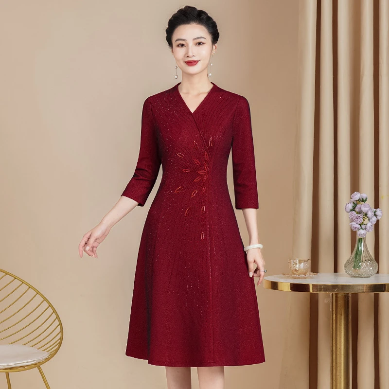 高贵喜妈妈参加婚礼服A字裙小个子年轻喜婆婆婚宴装旗袍连衣裙秋