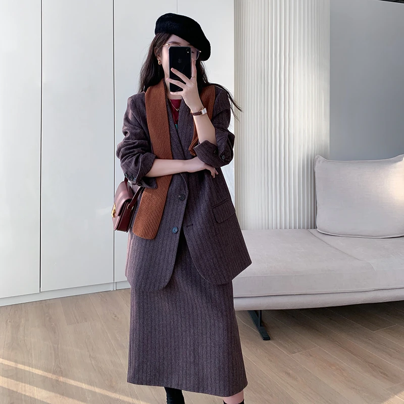 西装套装女2025冬新款韩版时尚气质半身裙羊毛呢子复古裙两件套