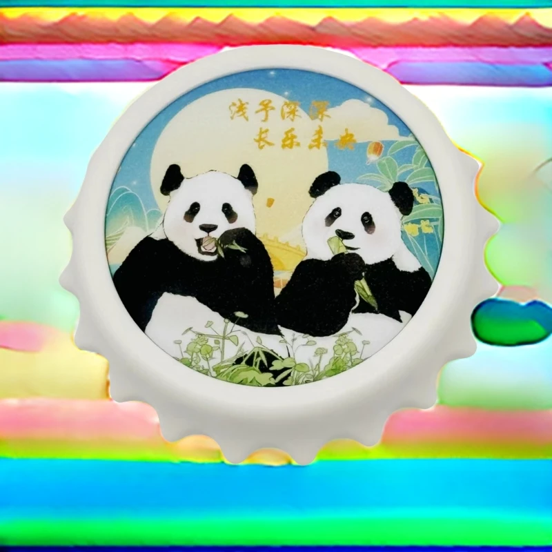 大熊猫文创冰箱贴＋起瓶器题材新颖 做工精美 实用便捷 原创设计