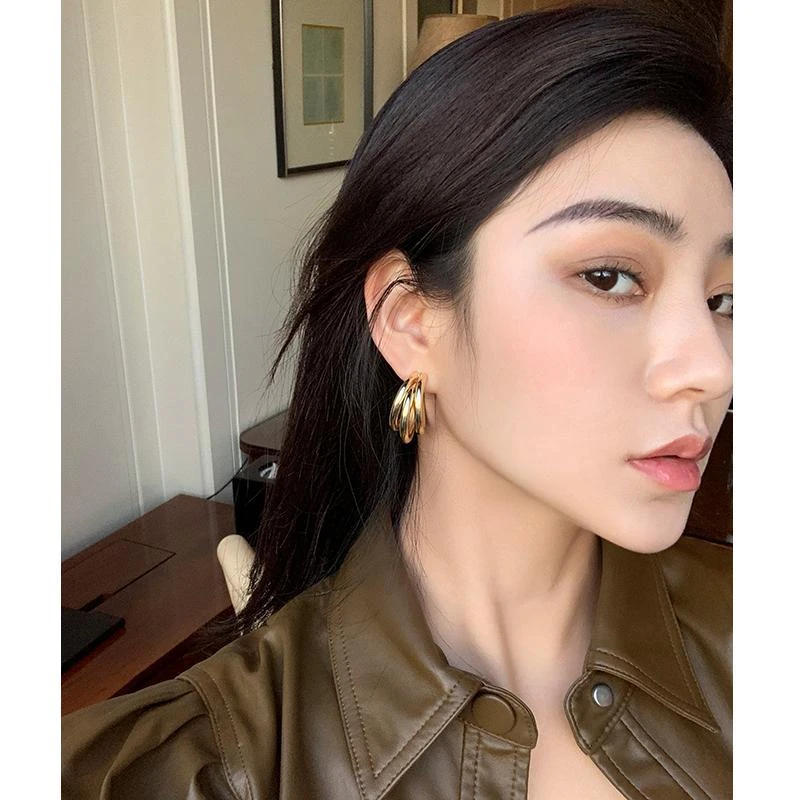 新款C形圈圈耳环女ins小众设计气质耳钉高级感网红爆款耳饰