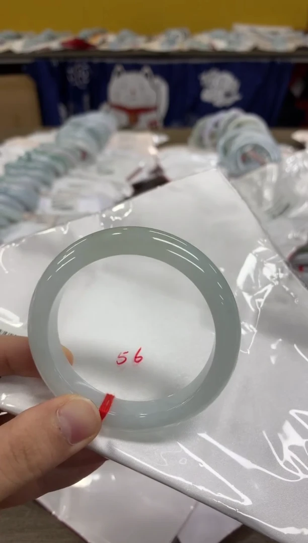 【闪购商品】翡翠手镯未镶嵌翡翠手镯