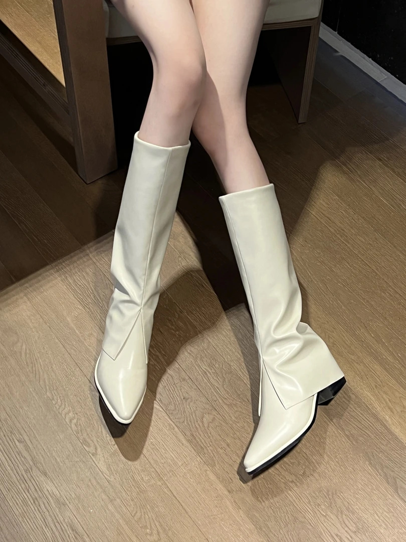 【飞飞清仓】9228时尚百搭尖头骑士时装靴女