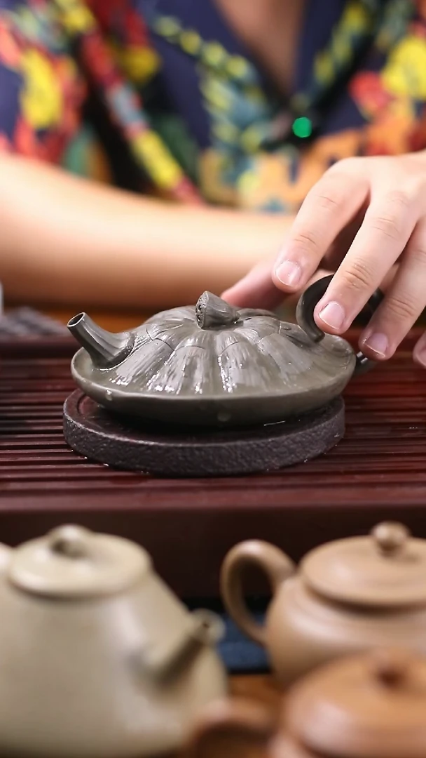 【闪购商品】段泥茶壶一笑江壶荷叶壶