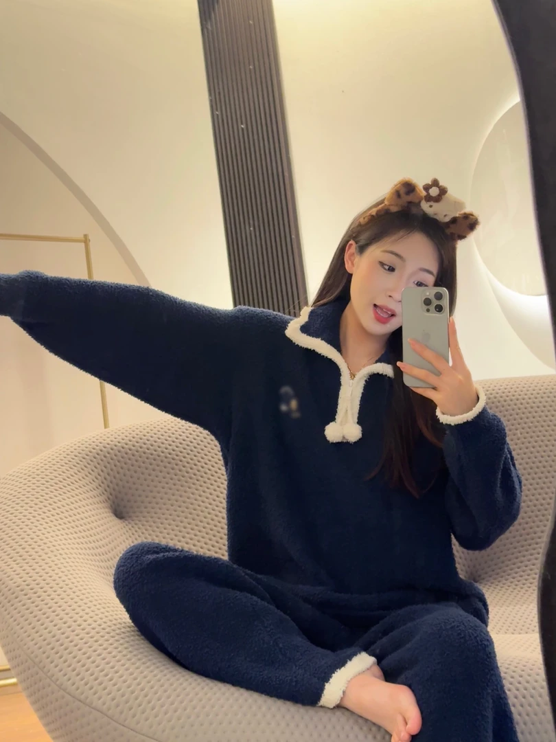 VINEEMAN【藏青小熊】小熊睡衣女士款秋冬季加绒加厚保暖家居服套装