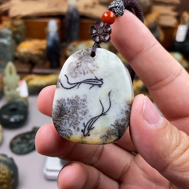 【闪购商品】岫岩河磨玉（透闪石质玉）挂坠未镶嵌