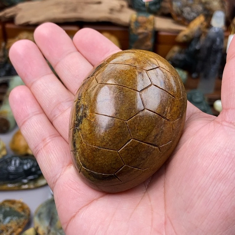 【闪购商品】岫岩河磨玉（透闪石质玉）把件未镶嵌非**谱