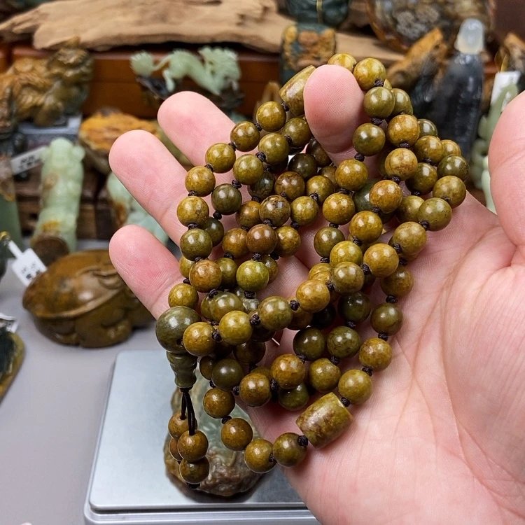 【闪购商品】岫岩河磨玉（透闪石质玉）手串未镶嵌?****?