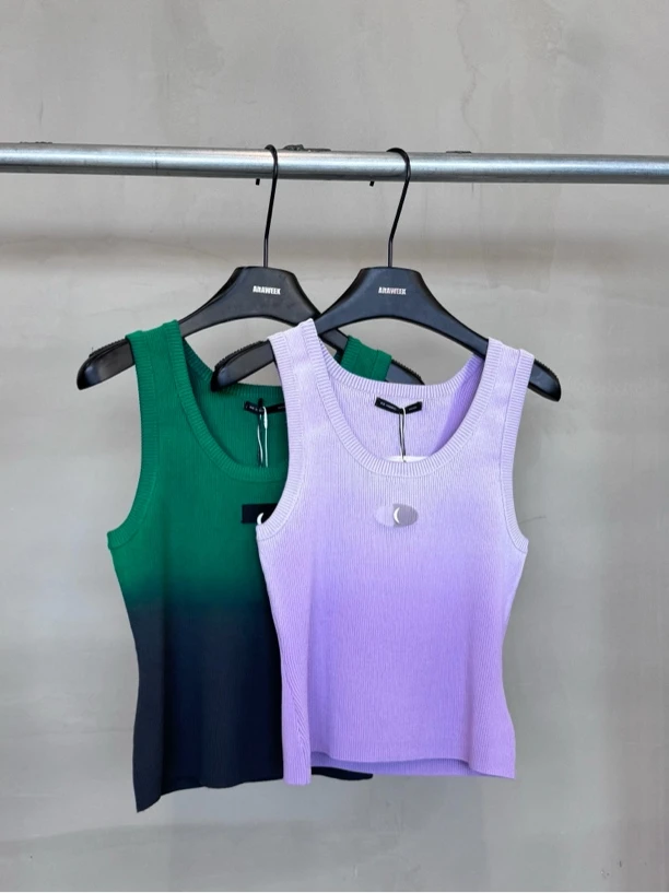 kz.ksiezyc渐变针织背心