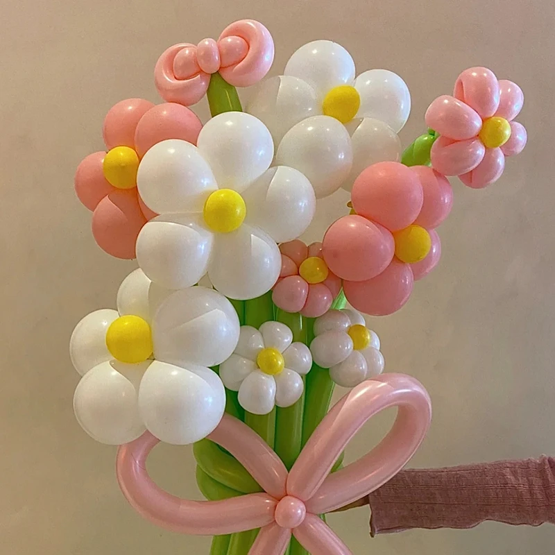 ins网红小红书元旦节礼物七夕长条气球玫瑰花束浪漫表白惊喜求婚