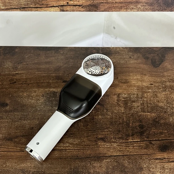 24*6*7cm 六刀头充电款毛球修剪器