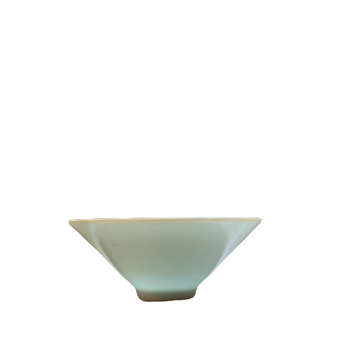 微瑕青白瓷单杯手工主人杯福利款手绘斗笠杯家用色釉陶瓷普洱杯