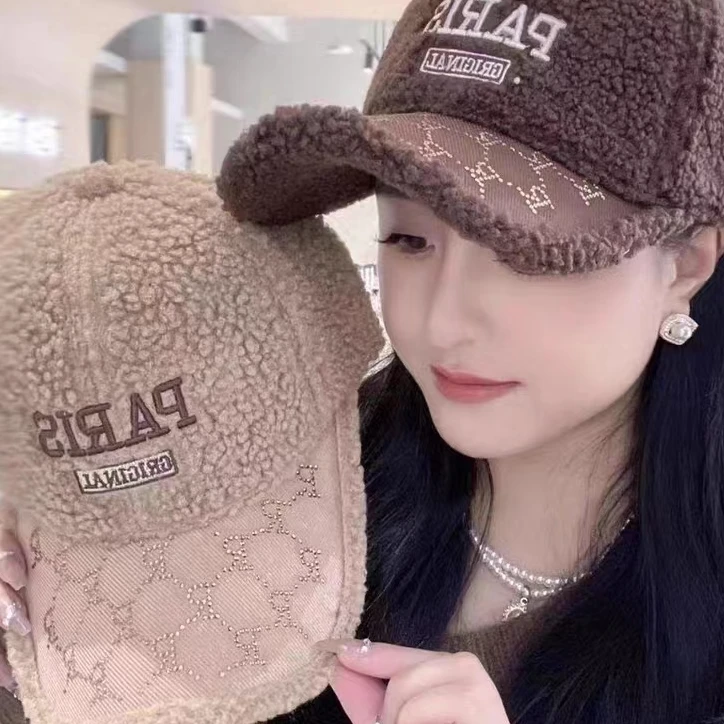 秋冬季加绒加厚保暖水钻棒球帽百搭显脸小毛绒字母刺绣女士鸭舌帽