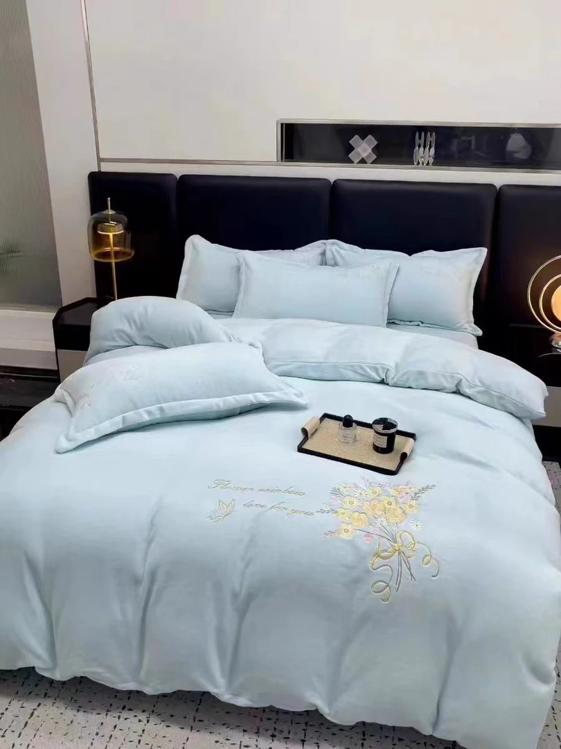 【牛奶绒被套】新款加厚柔软刺绣牛奶绒宝宝绒被套【小爽视频专属】