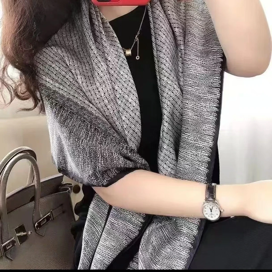 Z010  小香灰 一百桑蚕丝方巾假一赔十90x90 百搭围巾丝巾披肩 Z