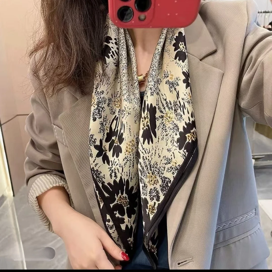 F028 小香风 大方巾  90*90百搭围巾丝巾披肩通用