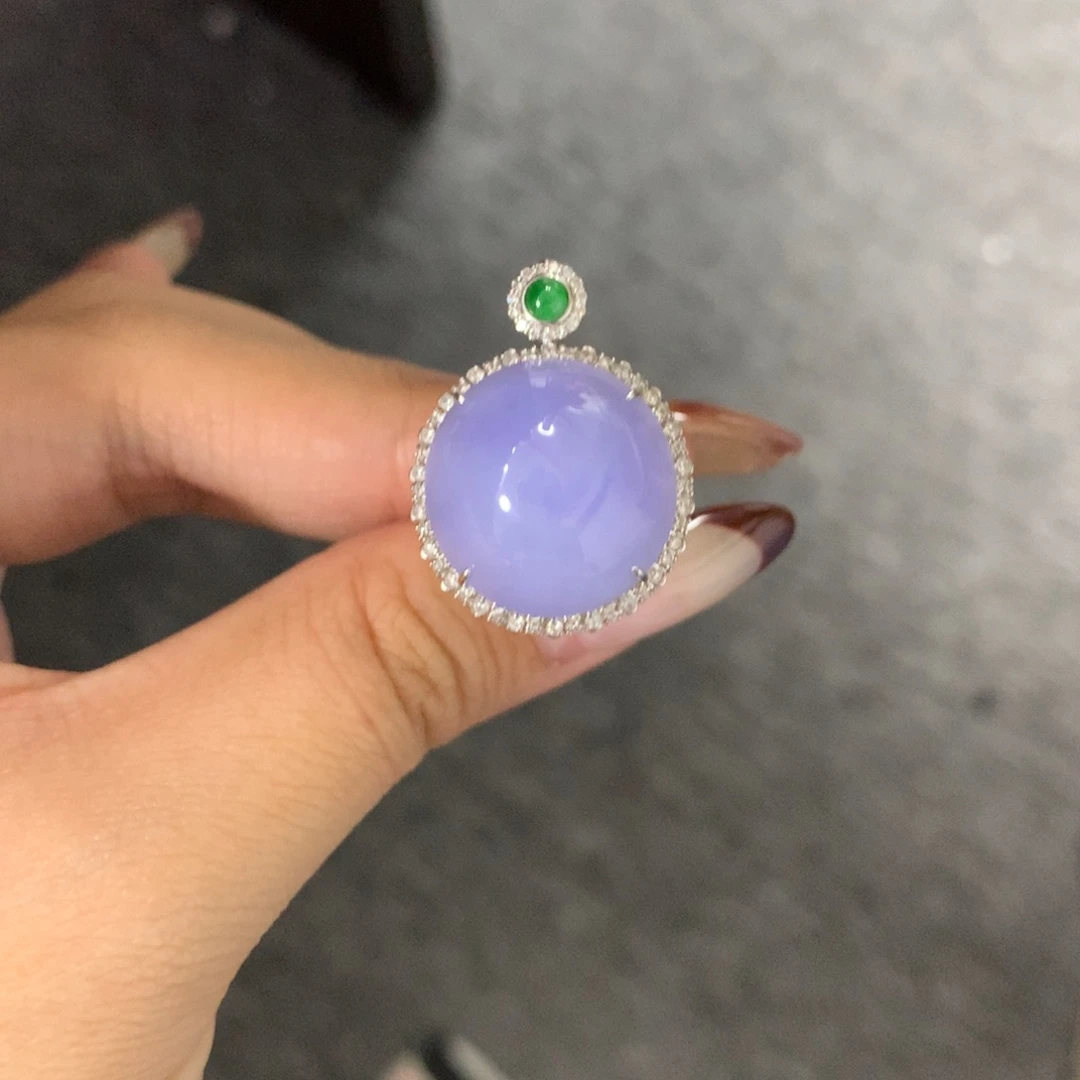 翡翠戒指18K金镶嵌翡翠