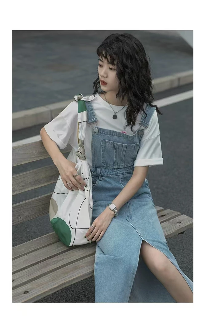 设计感前开叉新款中高腰牛仔背带裙(A25-7)Q188（剪标款扣子微瑕）