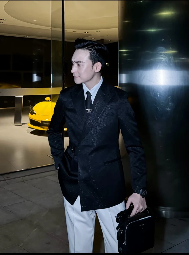 男士潮流春夏禁欲系黑色修身百搭西服气质休闲戗驳领设计师款西服