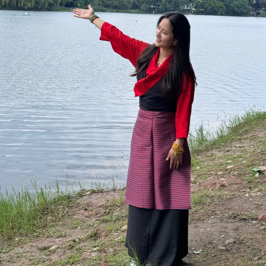 ［yongyong]夏季新品博拉时尚民族风藏式女款套装