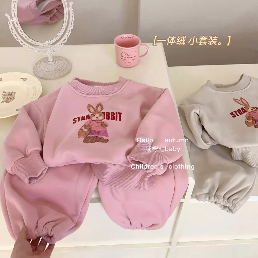 韩国童装女童秋冬卫衣套装儿童简约印花圆领加绒外套卫裤子两件套