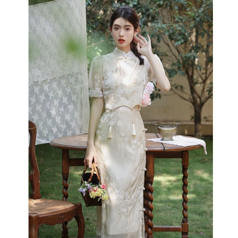 ZH00008杏色新中式套装