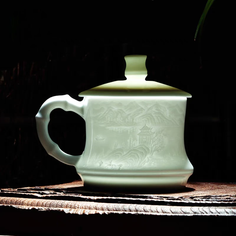 景德镇本土高温白瓷影青釉半刀泥手工雕刻千里江山图浮雕竹节杯