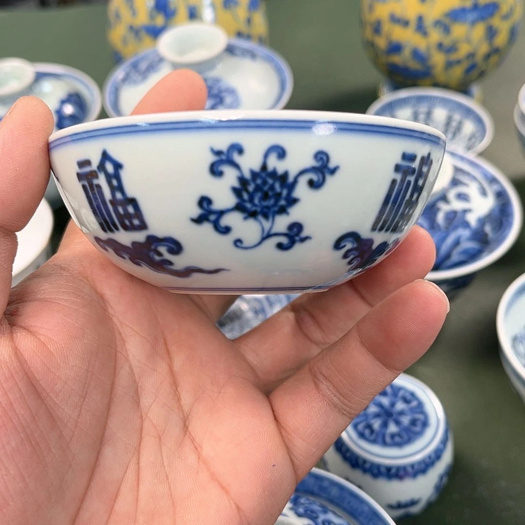 杯青花瓷器青花瓷器
